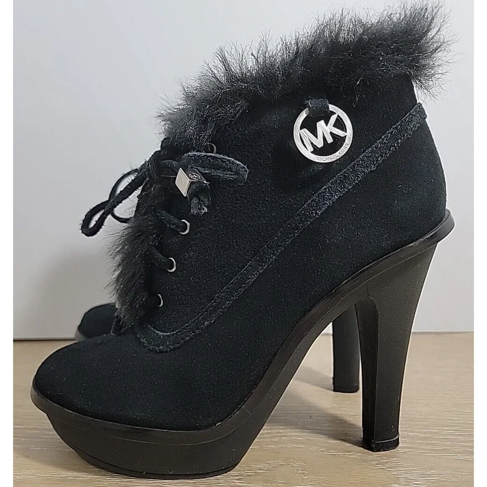 Michael Kors Boots Women's‎ 5M Carlie Fur Trim High Heels Ankle Lace Up Black